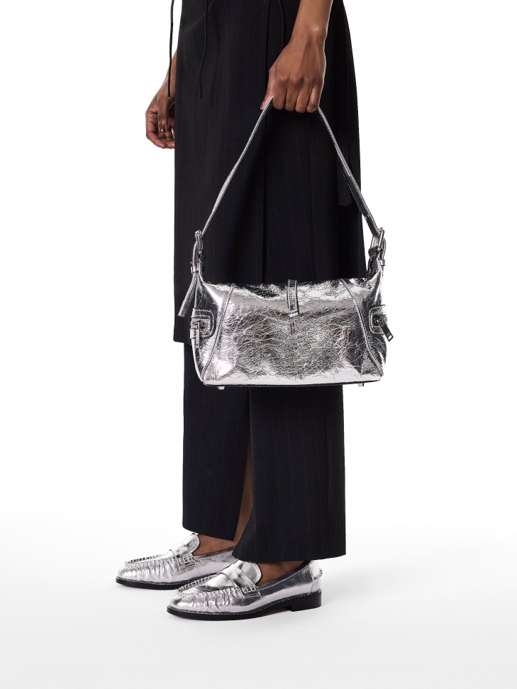 Srebrne półbuty w stylu loafersów