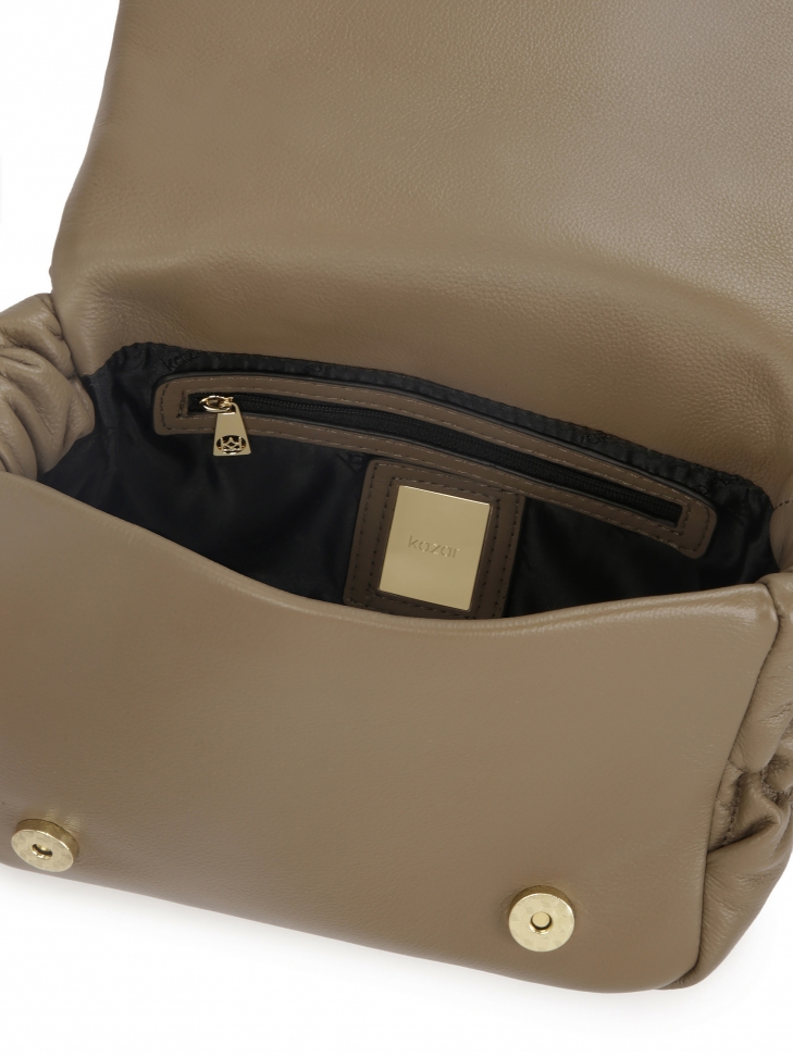 Miękka pikowana torebka w kolorze taupe