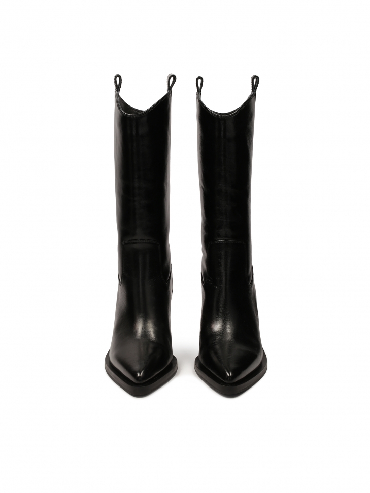 Czarne kowbojki z zaoągloną cholewką