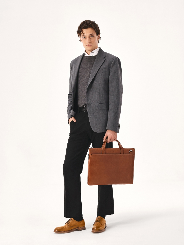 Brązowe półbuty męskie w stylu casual