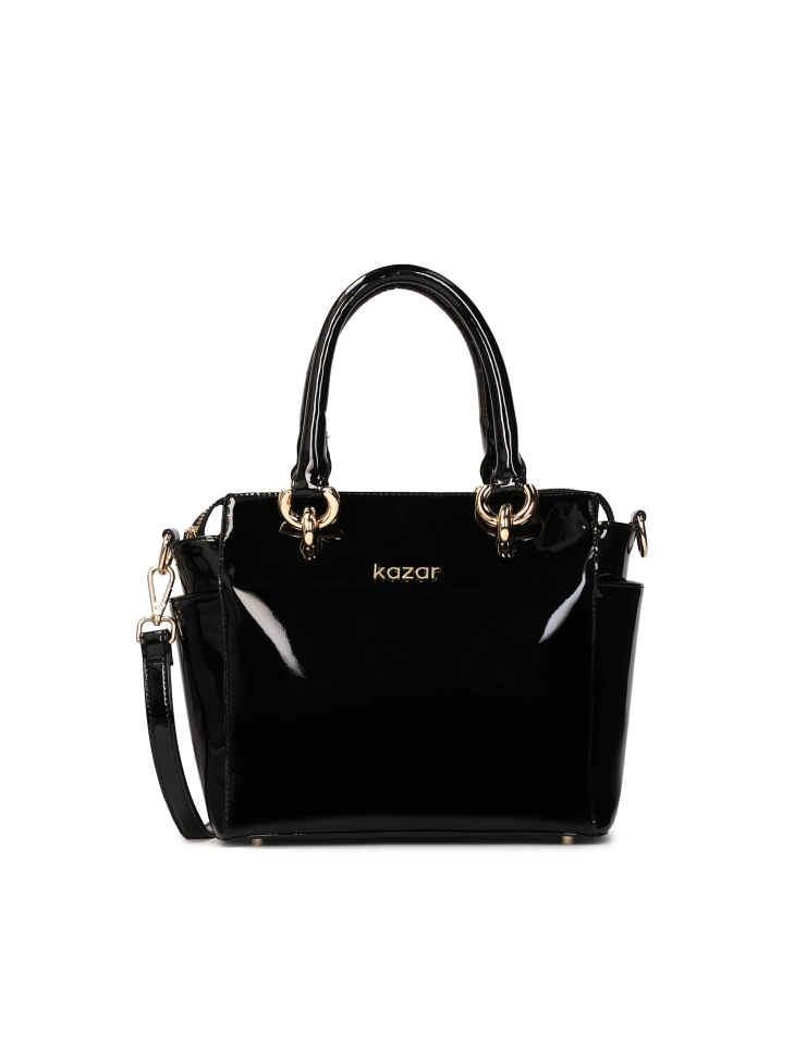 Lakierowana czarna torebka do noszenia za uchwyty i na ramieniu