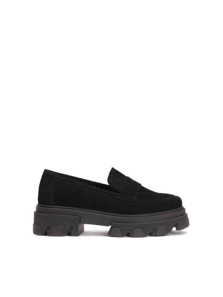 Wsuwane półbuty z czarnego zamszu