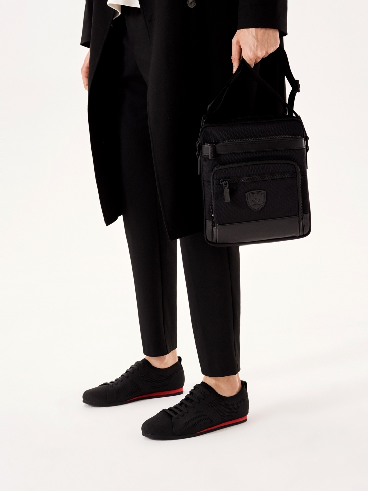 Przewiewne czarne półbuty z tkaniny