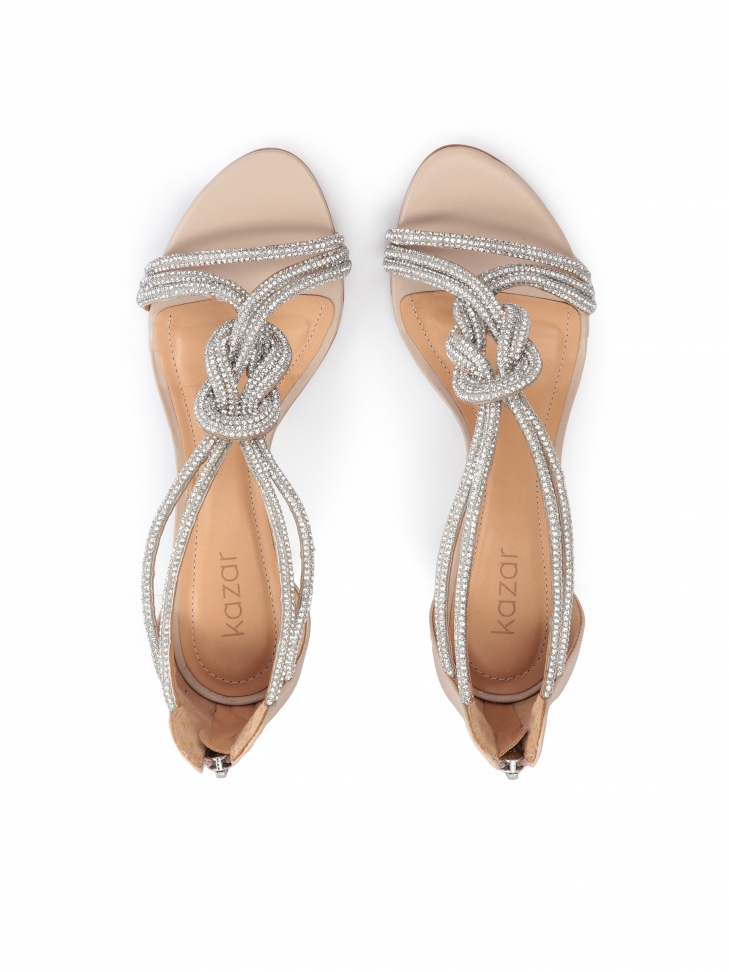 Ślubne sandały ze skóry zdobione cyrkoniami