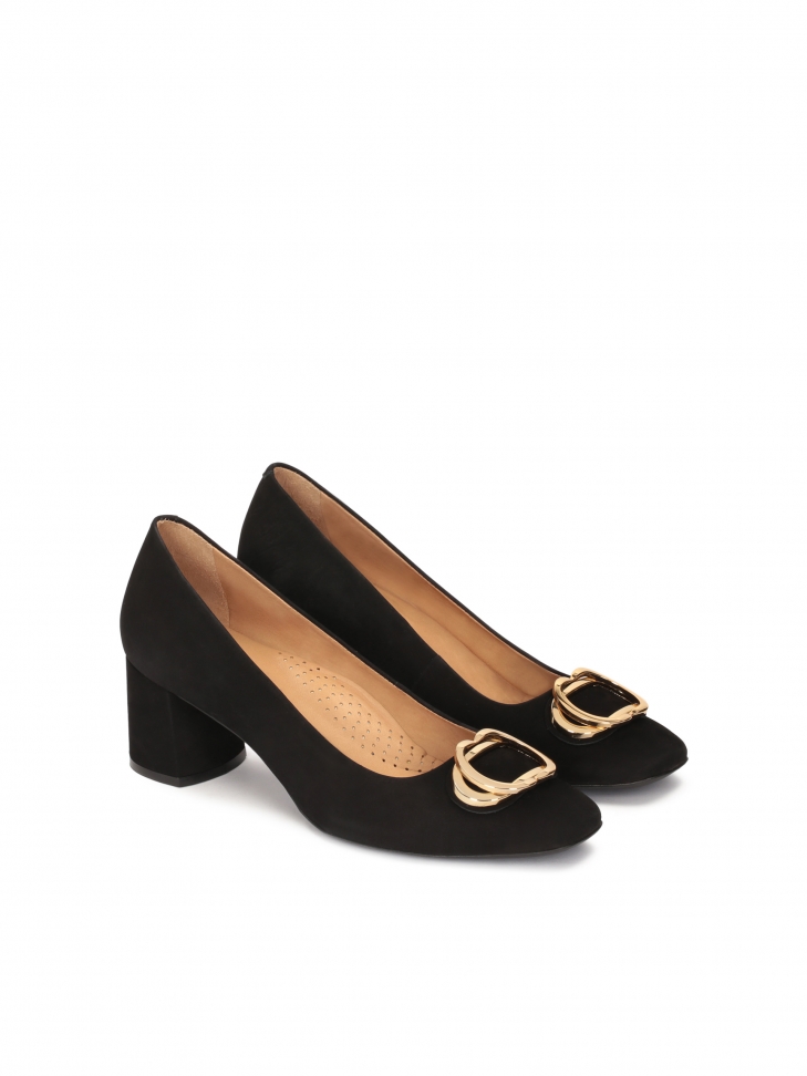 Nubukowe czółenka na szerokim obcasie