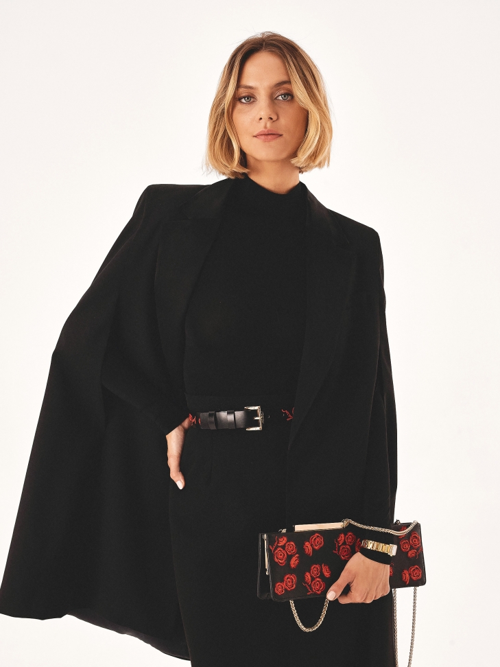 Podłużna sztywna torebka wieczorowa w kwiaty