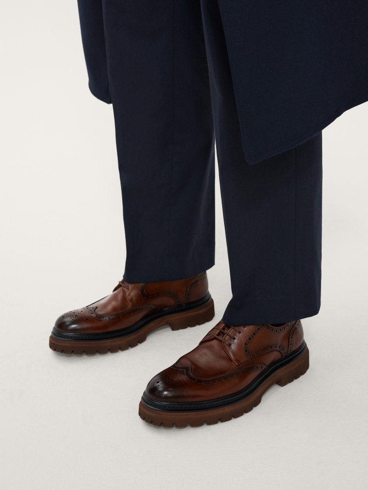 Casualowe brązowe brogsy z licowej skóry