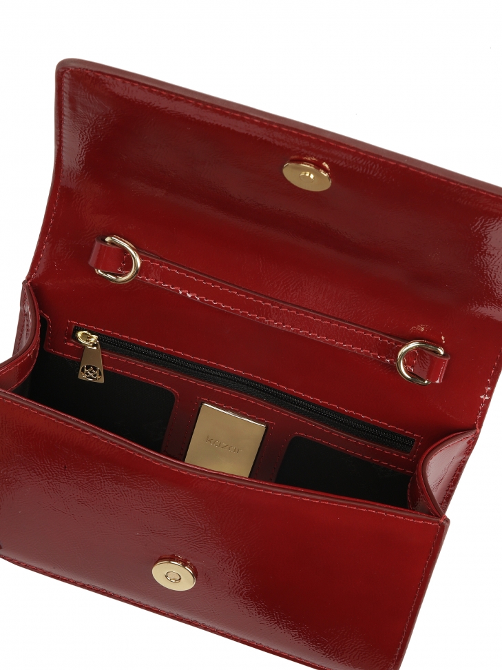 Bordowa torebka z marszczonej lakierowanej skóry