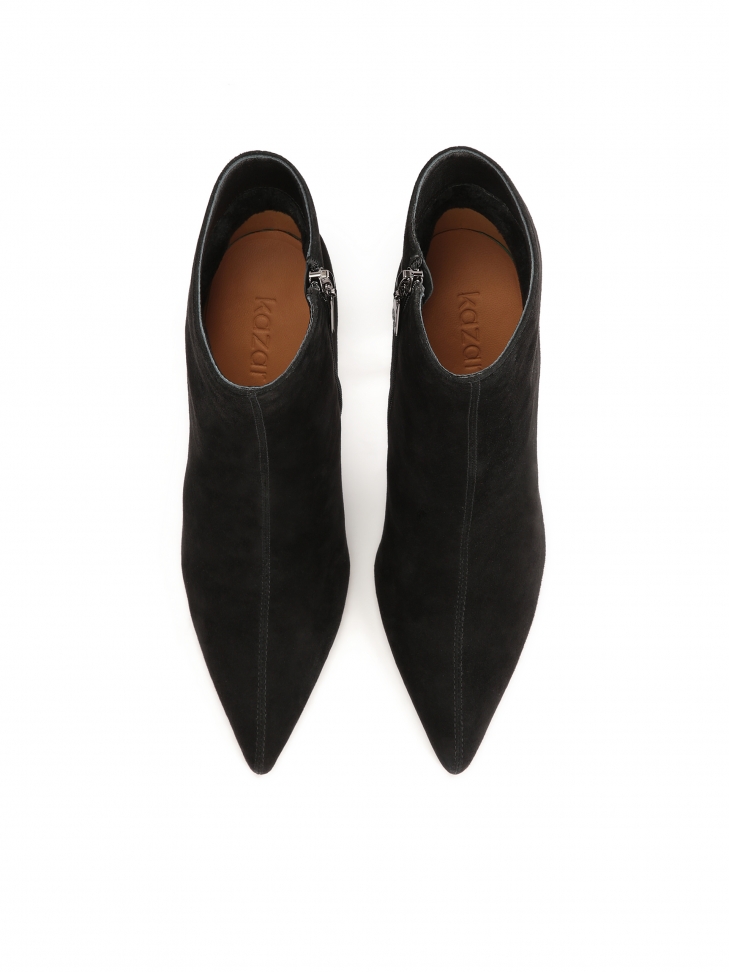 Zamszowe botki za kostkę