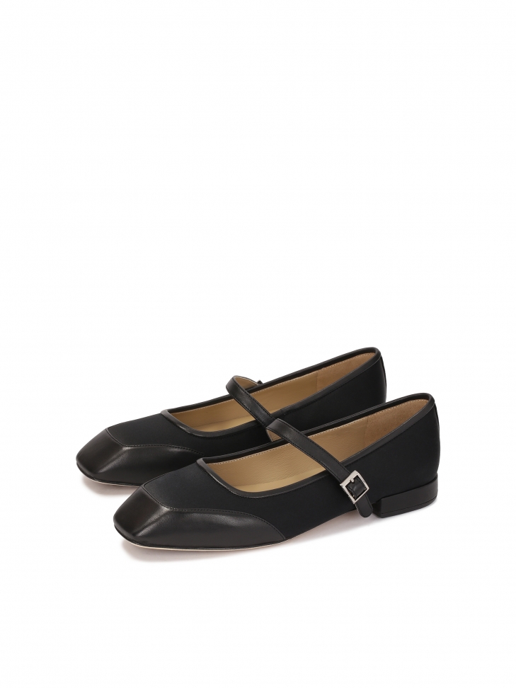 Czarne czółenka na płaskim obcasie Mary Jane