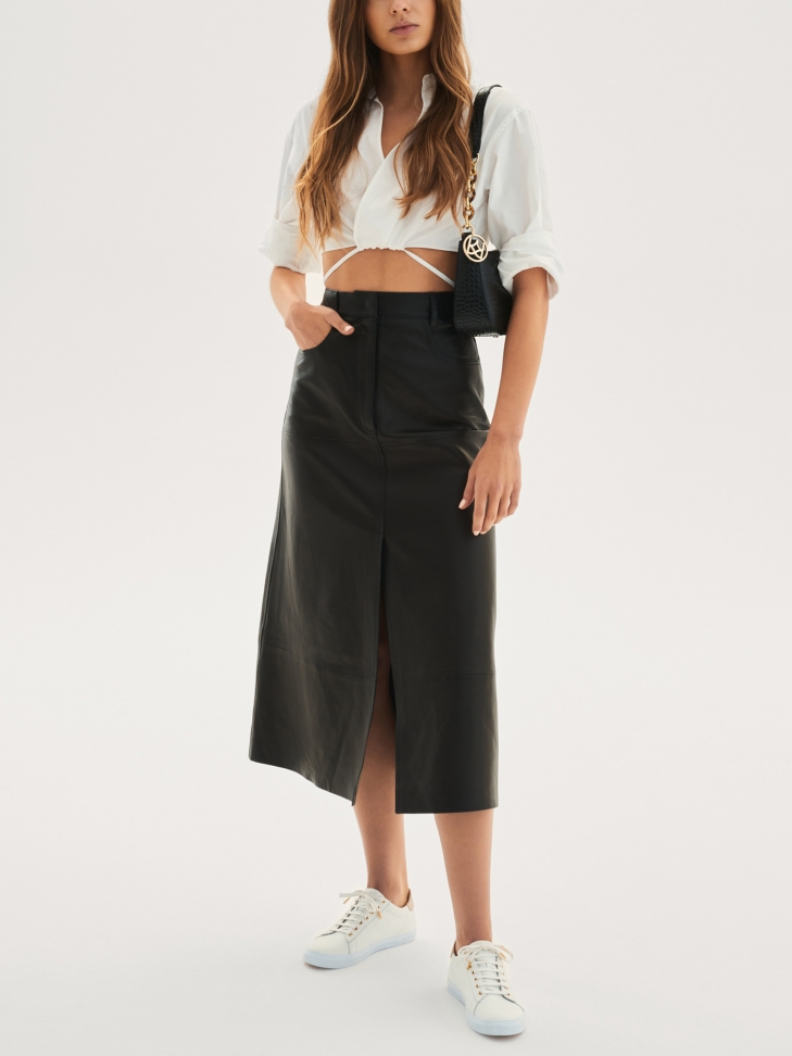 Białe sneakersy damskie