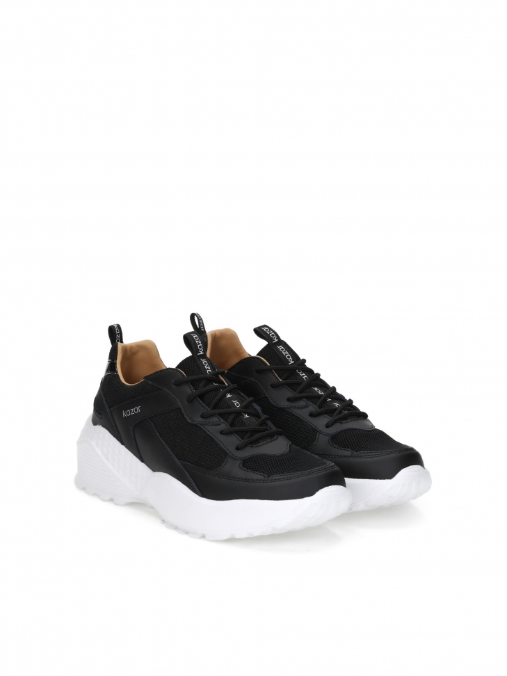 Czarne sneakersy damskie