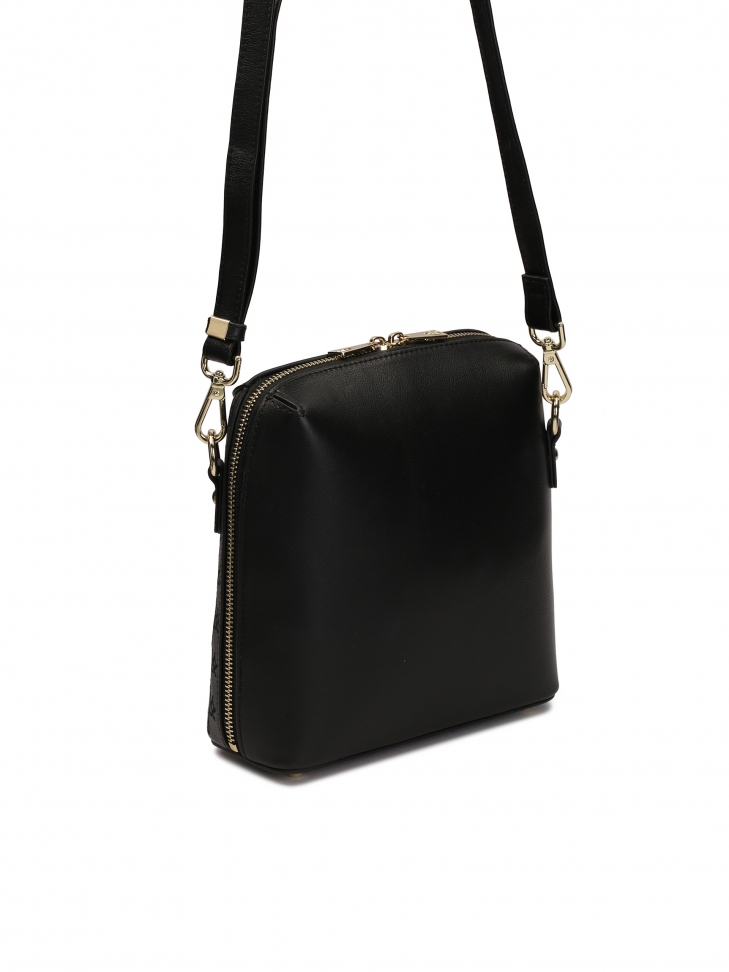 Miejska torebka na pasku zdobiona haftem