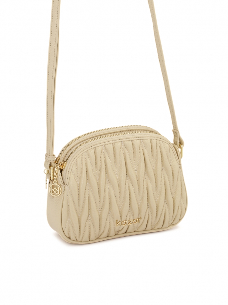 Mała trzykomorowa torebka na pasku