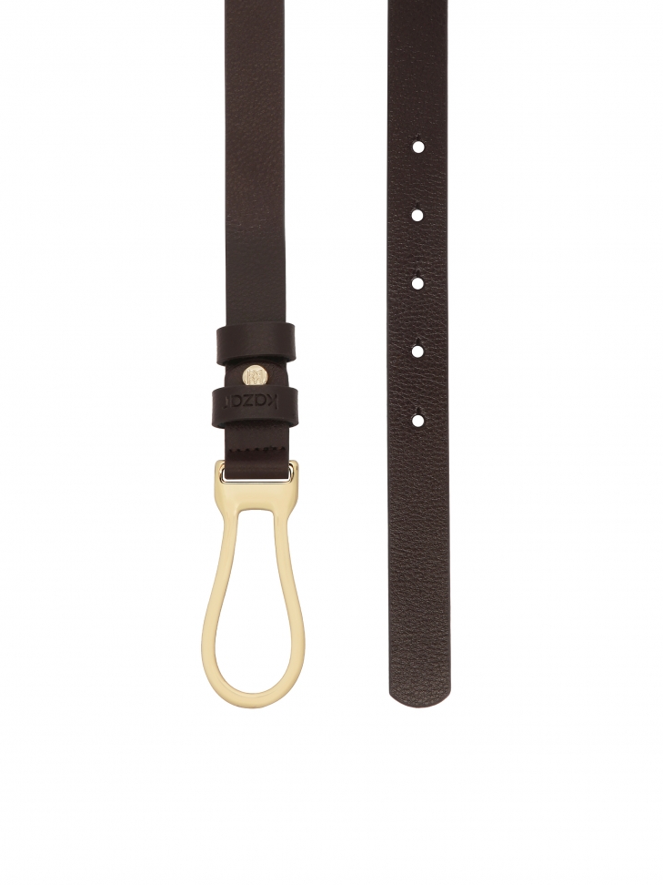 Wąski ciemnobrązowy pasek z ozdobną klamrą