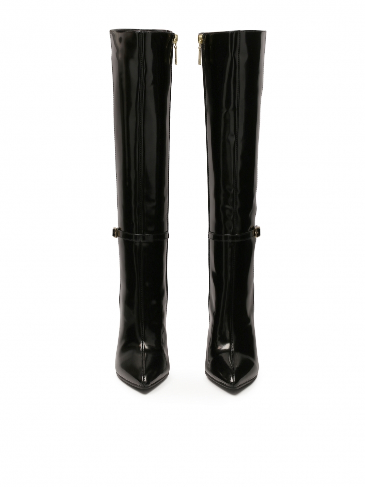 Wysokie kozaki na szpilce z błyszczącej skóry
