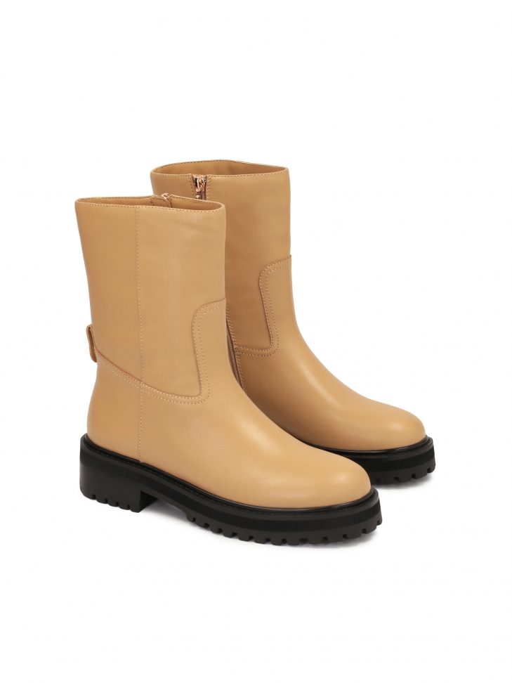 Jasnobrązowe botki damskie z zamkiem błyskawicznym