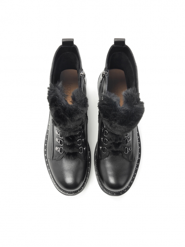 Czarne trzewiki damskie