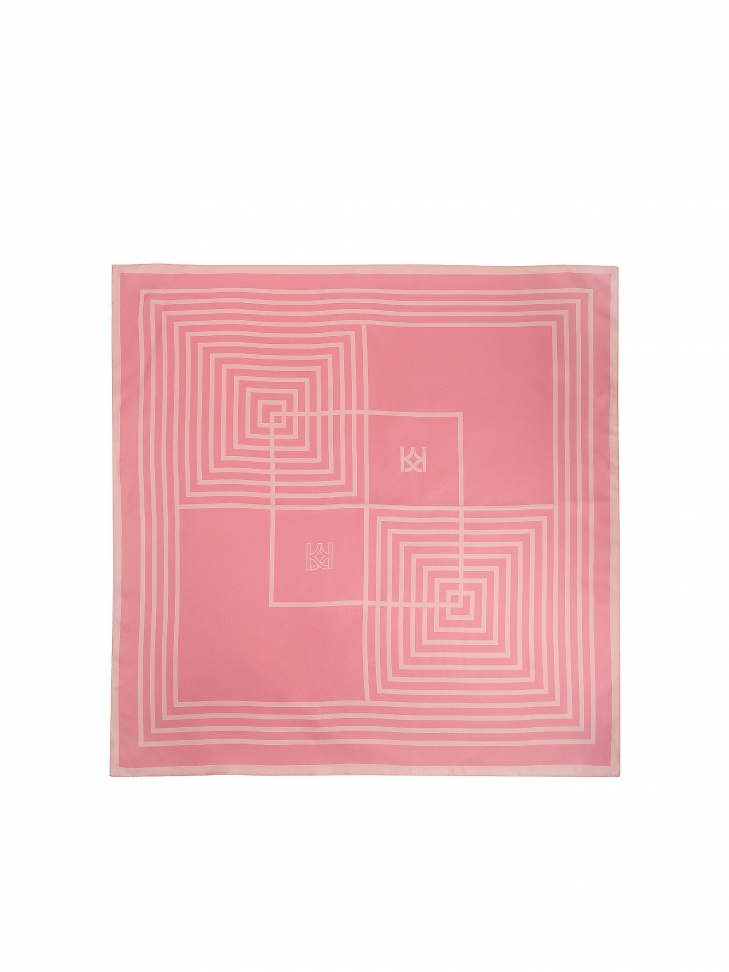 Różowa apaszka z delikatnego jedwabiu