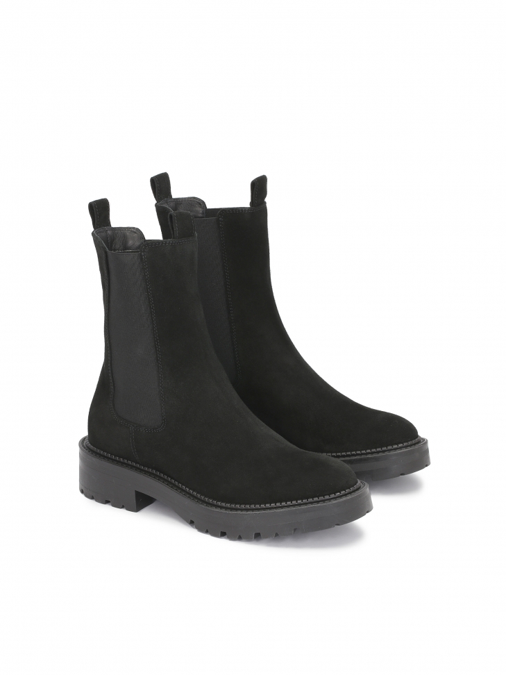 Czarne proste botki damskie typu chelsea z wsuwaną cholewką
