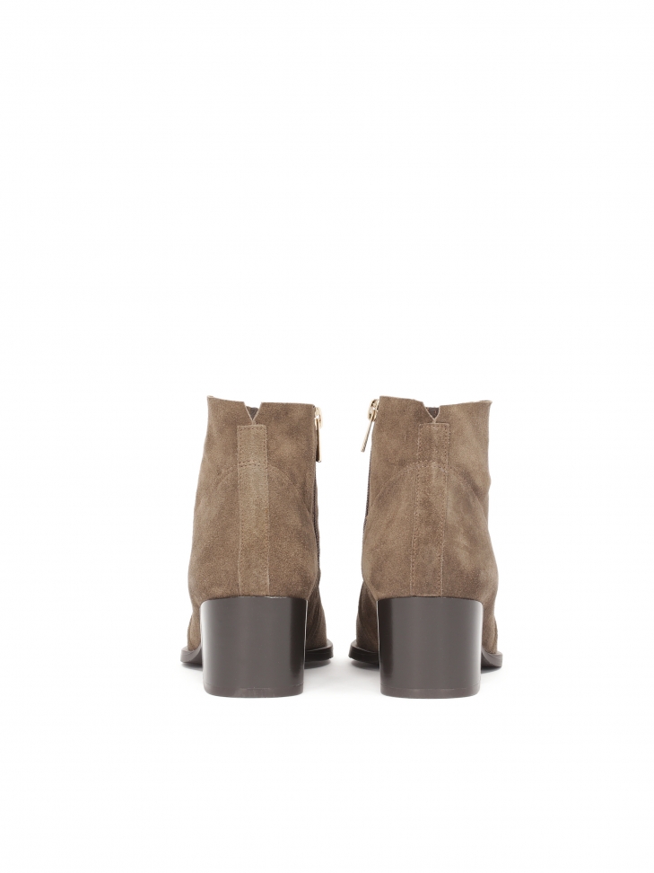 Botki z suwakiem na szerokim obcasie