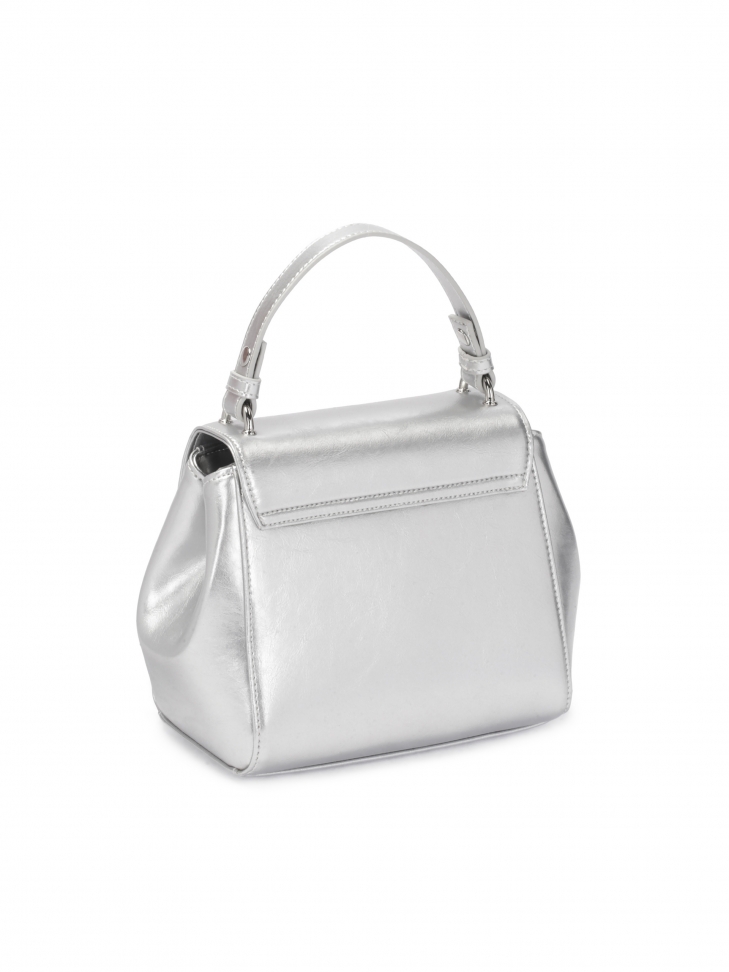 Srebrna torebka kuferek z rączką i paskiem