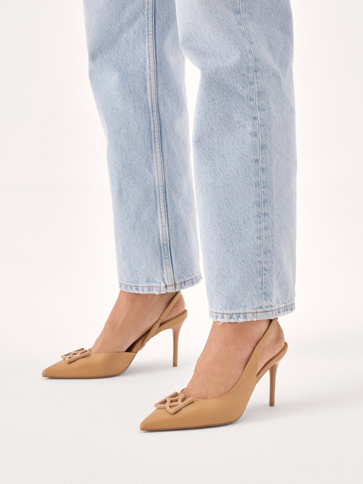 Skórzane czółenka z odytą piętą