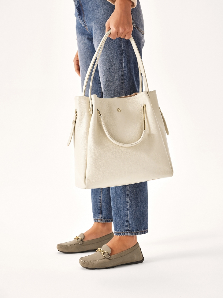 Nubukowe mokasyny z elastyczną podeszwą