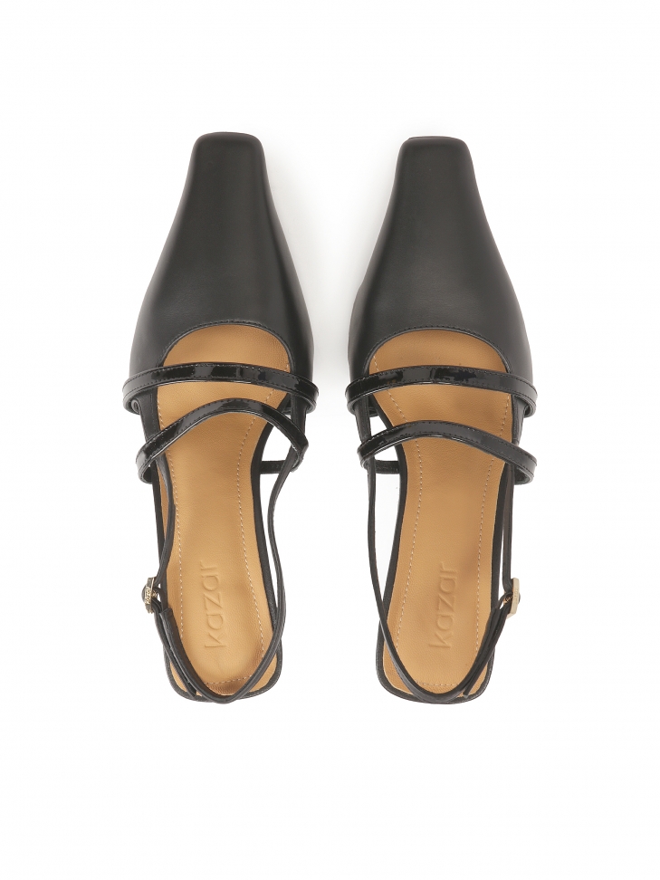 Czarne czółenka slingback z lakierowanymi paskami