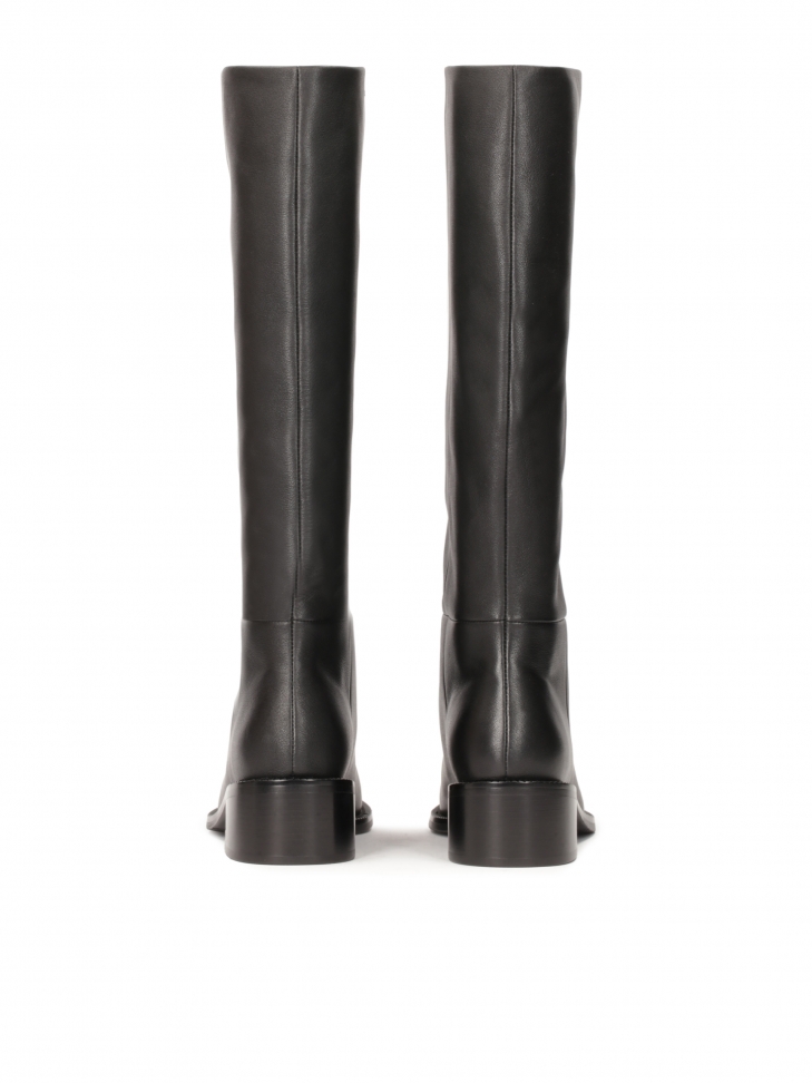 Skórzane oficerki z wsuwaną cholewką