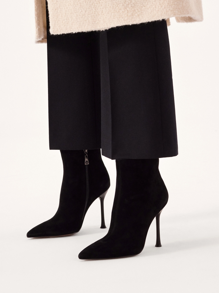 Zamszowe botki za kostkę