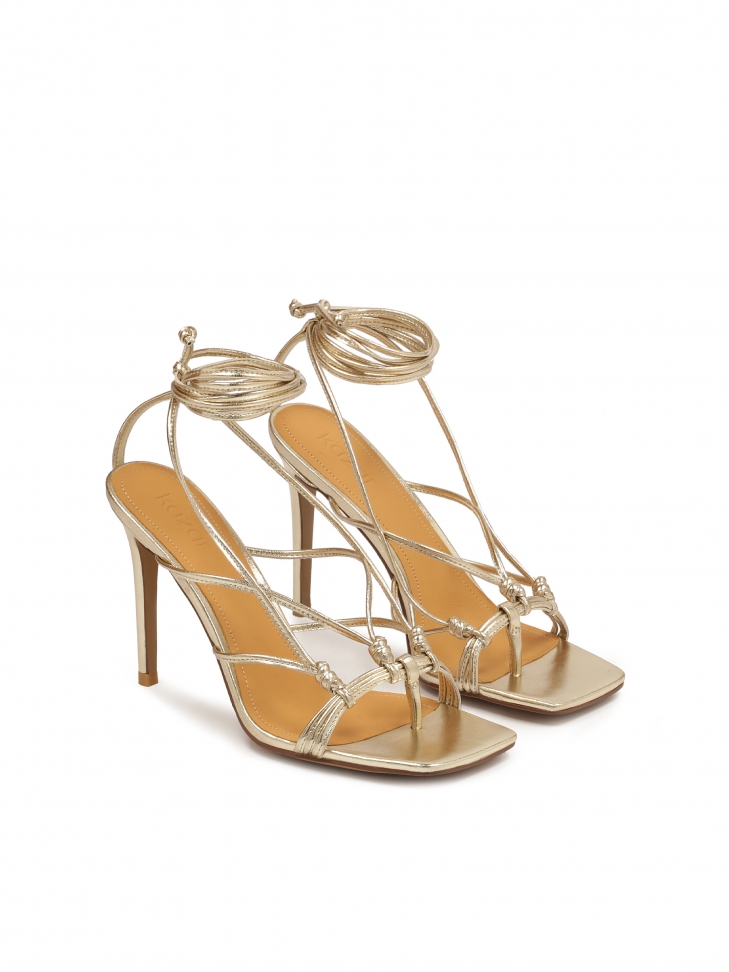 Wiązane sandały japonki ze otej skóry