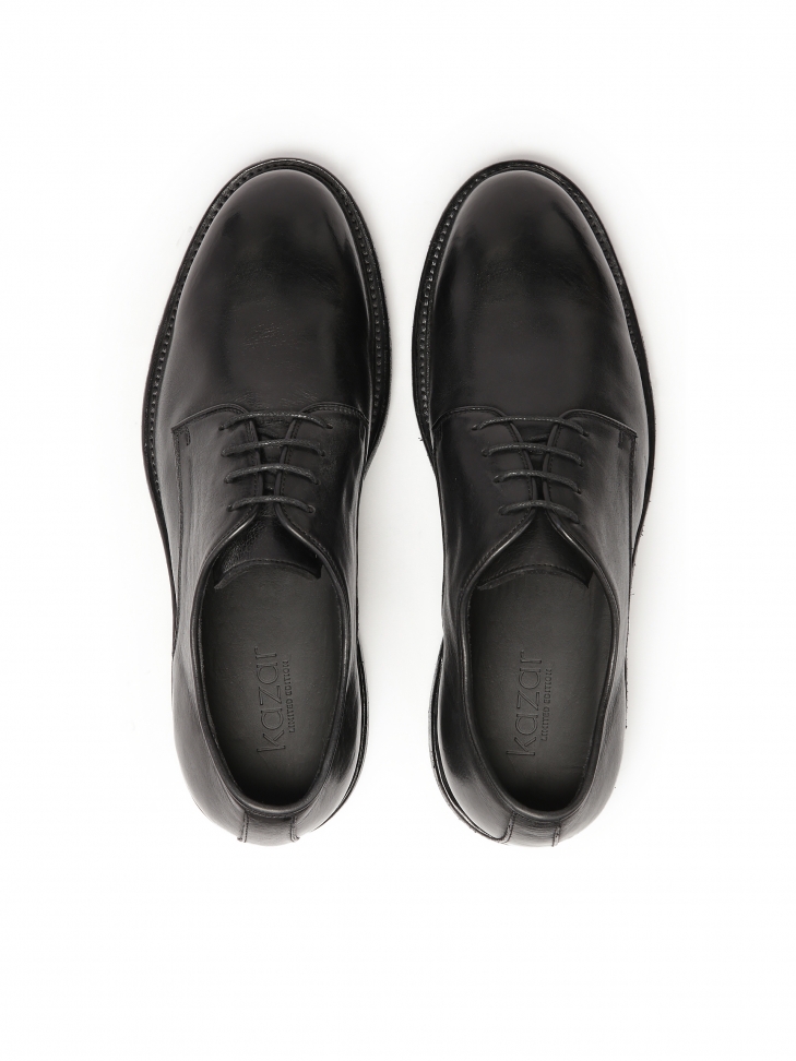 Klasyczne czarne półbuty na skórzanej podeszwie