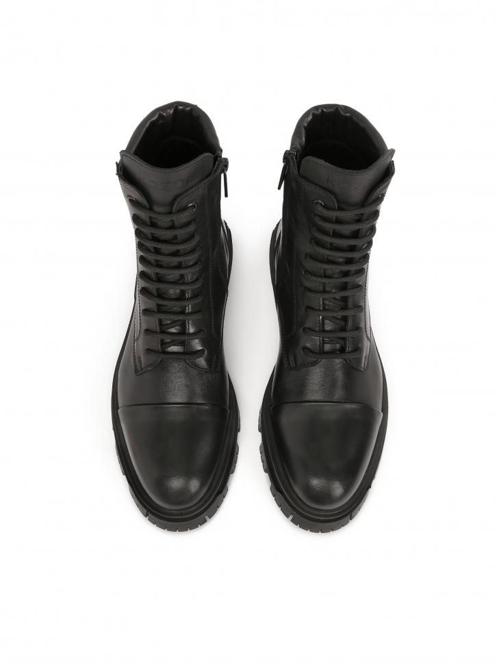 Wysokie trzewiki męskie na trepowej podeszwie