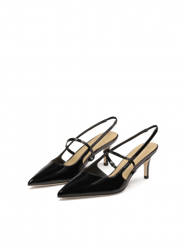 Czarne czółenka z lakierowanej skóry