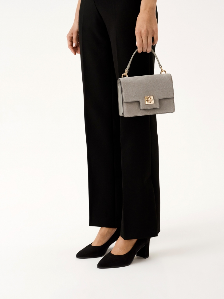 Czarne nubukowe czółenka w stylu minimal