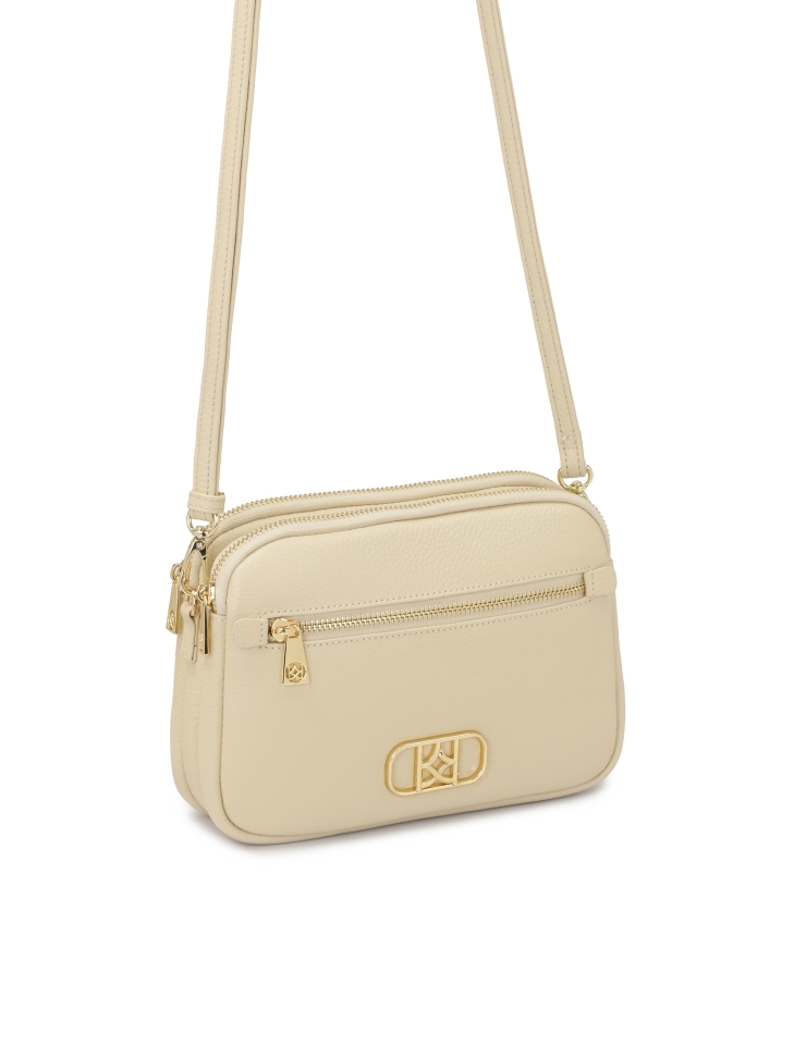 Beżowa torebka z kieszonką na przodzie