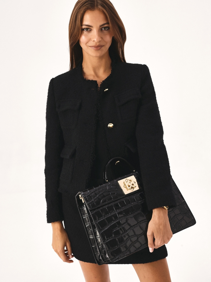 Czarna torebka w formie aktówki