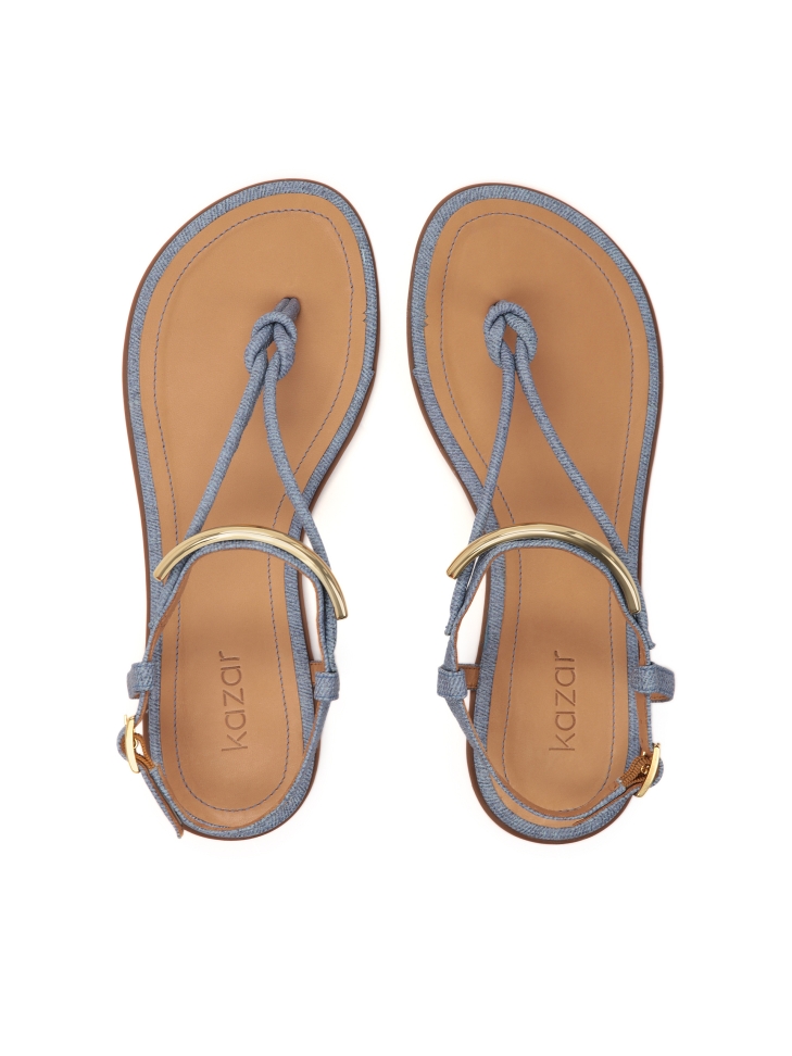 Niebieskie sandały na płaskiej podeszwie
