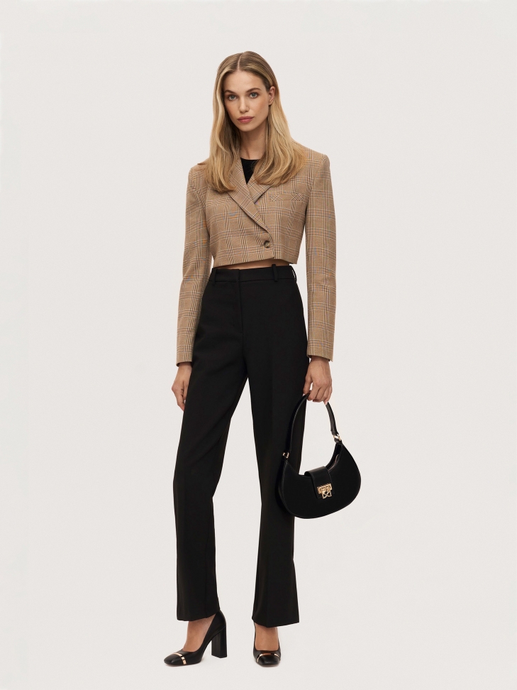 Skórzane czarne czółenka ze otą wstawką