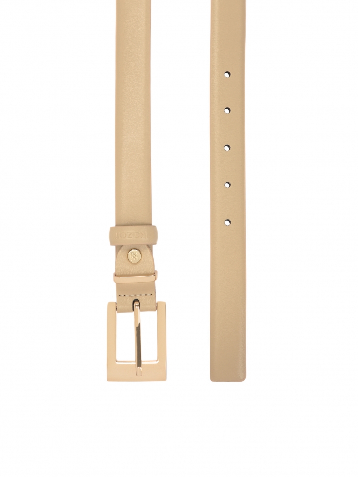 Beżowy pasek z klasyczną klamrą