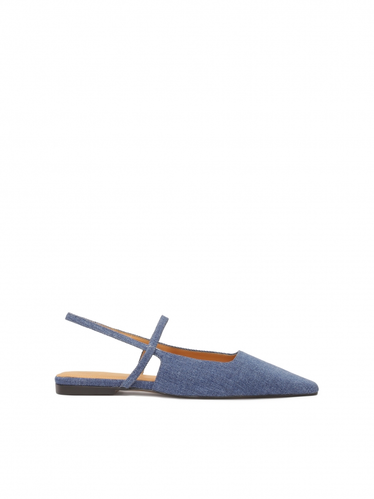 Płaskie czółenka denim z wydłużonym noskiem