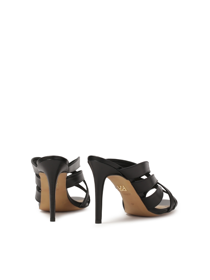 Czarne skórzane klapki na obcasie