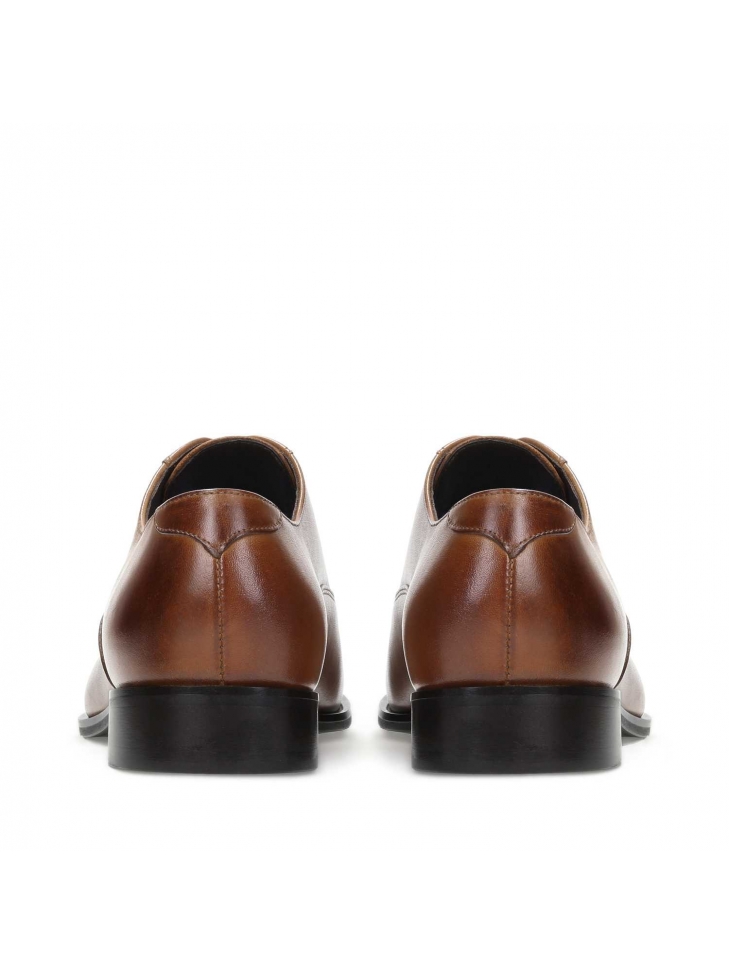 Brązowe półbuty męskie