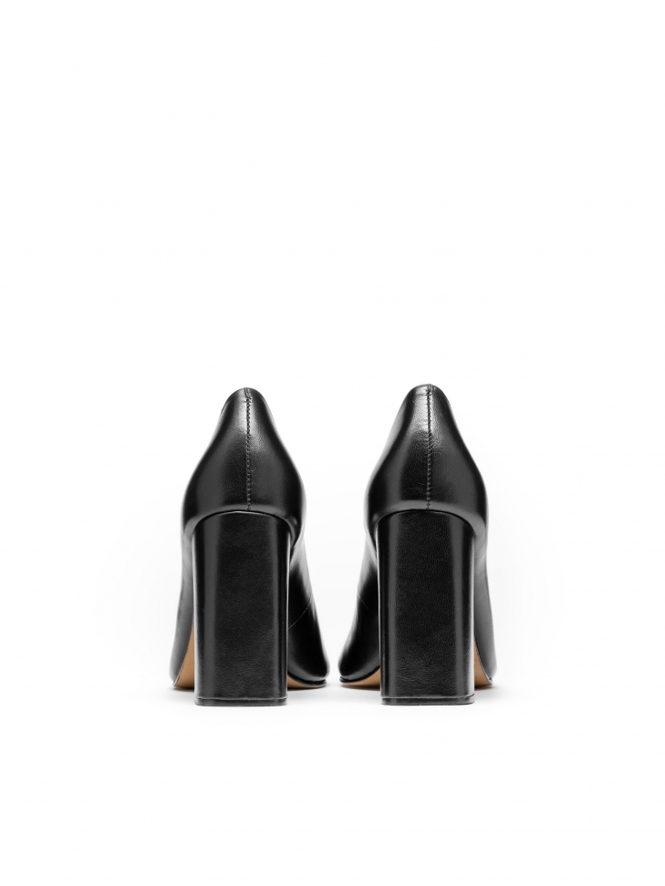 Czarne czółenka damskie