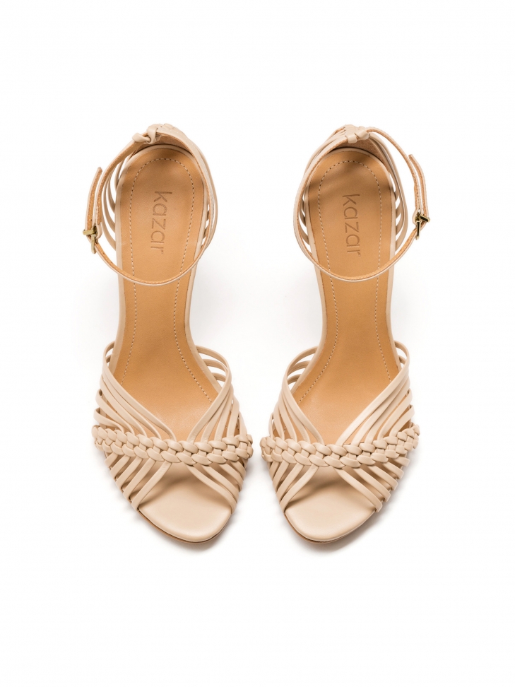 Beżowe sandały damskie