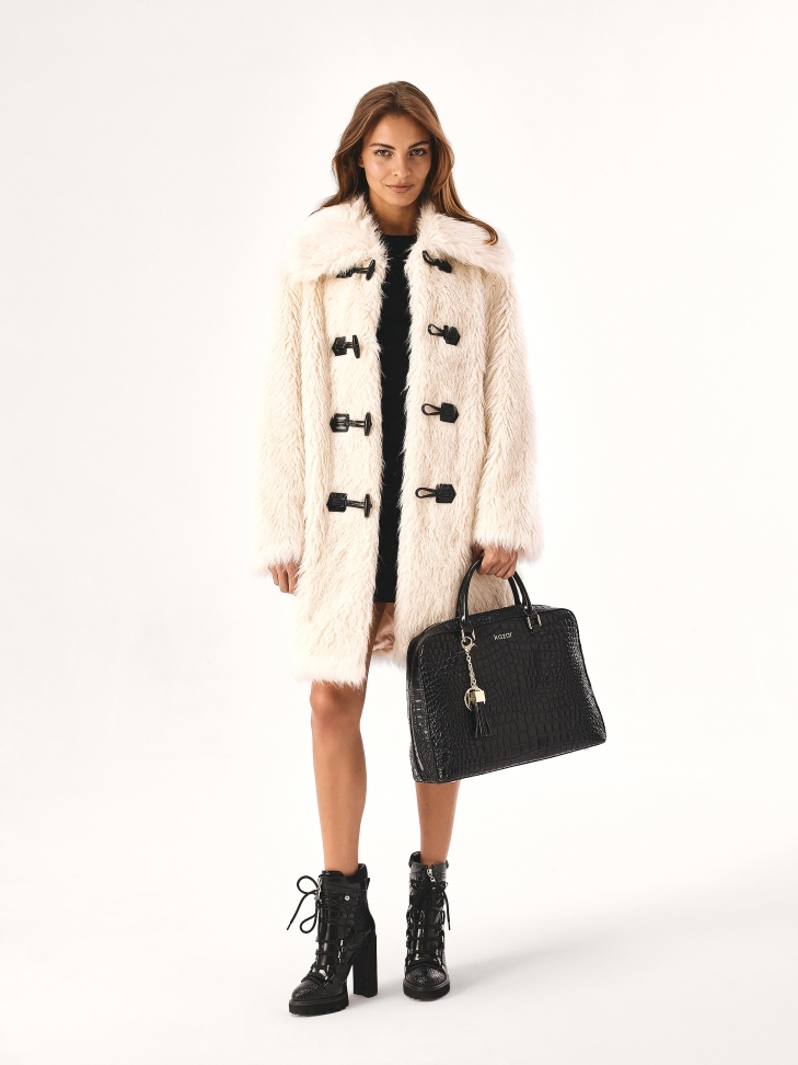 Elegancka czarna torba na laptopa z tłoczonej skóry