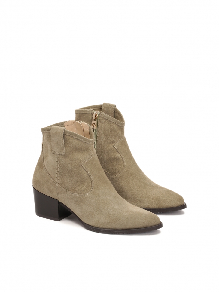 Zamszowe kowbojki z suwakiem