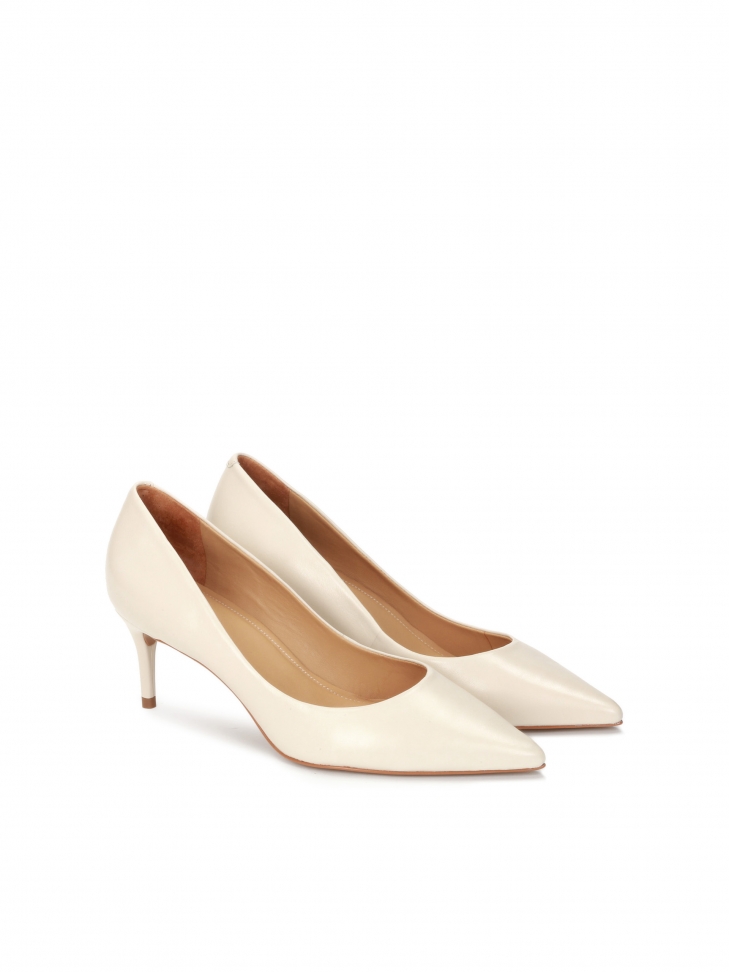 Niskie czółenka damskie