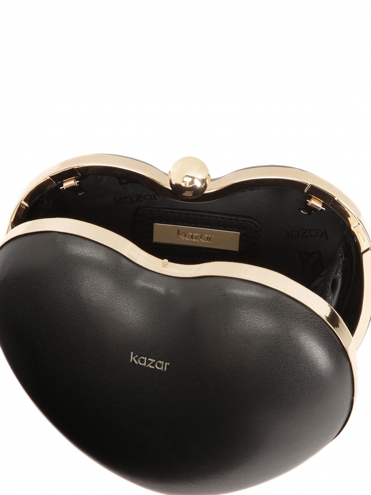 Czarna sztywna torebka wieczorowa serce